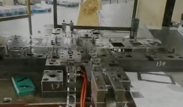 Suzhou Shuangqisi Mould Equipment Co., Ltd.